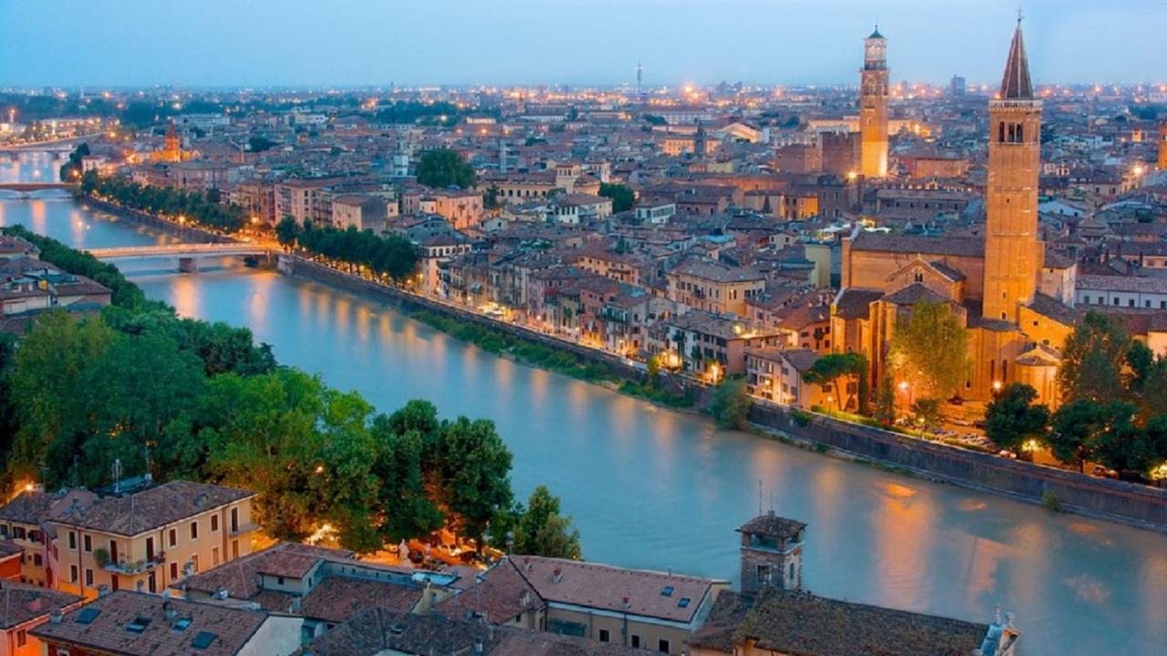 Italianflat - Design Rooms Verona Exterior foto